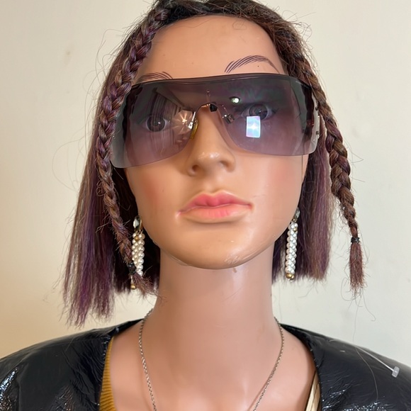 Givenchy Drop down Faux Pearl Earrings New. - Picture 4 of 13